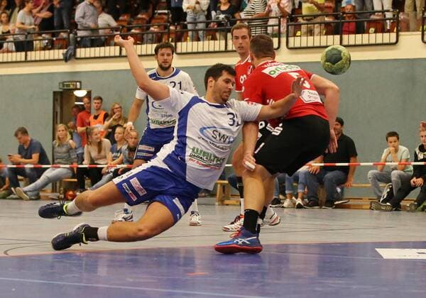 08 09 2018 Germany Kornwestheim Handball 3 Handball Liga Süd SV Kornwestheim vs TV Willstätt v 1 Nico Hiller SVK Yannick Ludwig TVW