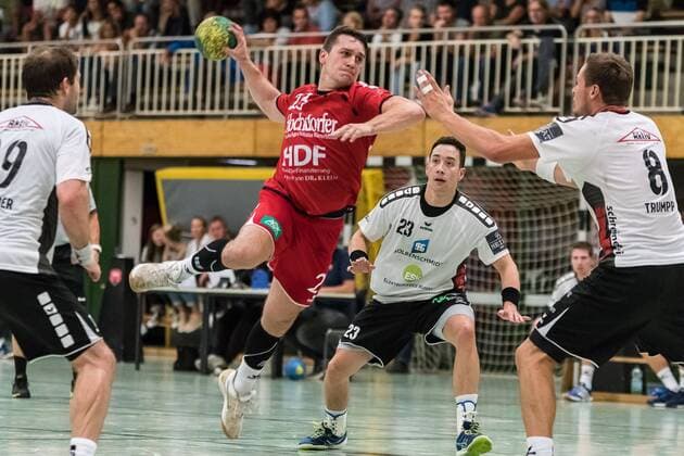 Dominic Rose SG H2Ku Herrenberg 23 Robin Matschke Neckarsulmer Sport Union 23 Felix Trumpp Neckarsulmer Sport Union 08 SG H2Ku Herrenberg vs Neckarsulmer Sport Union Handball BWOL Mens 08 09 2018 SG H2Ku Herrenberg vs Neckarsulmer Sport Union Handball BWOL Mens 08 09 2018 Herrenberg Copyright: xEIBNER WolfgangxFrankx EP_WFK