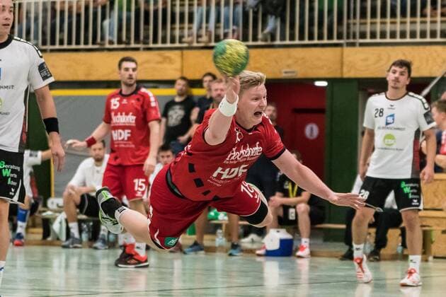 Sascha Marquardt SG H2Ku Herrenberg 18 SG H2Ku Herrenberg vs Neckarsulmer Sport Union Handball BWOL Maenner 08 09 2018 SG H2Ku Herrenberg vs Neckarsulmer Sport Union Handball BWOL Maenner 08 09 2018 Herrenberg Copyright: xEIBNER WolfgangxFrankx EP_WFK