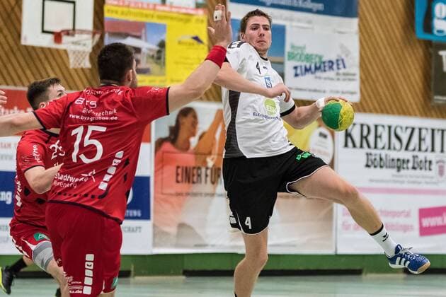 Maximilian Fuhrmann SG H2Ku Herrenberg 15 Fabian Goppele Neckarsulmer Sport Union 04 SG H2Ku Herrenberg vs Neckarsulmer Sport Union Handball BWOL Mens 08 09 2018 SG H2Ku Herrenberg vs Neckarsulmer Sport Union Handball BWOL Mens 08 09 2018 Herrenberg Copyright: xEIBNER WolfgangxFrankx EP_WFK