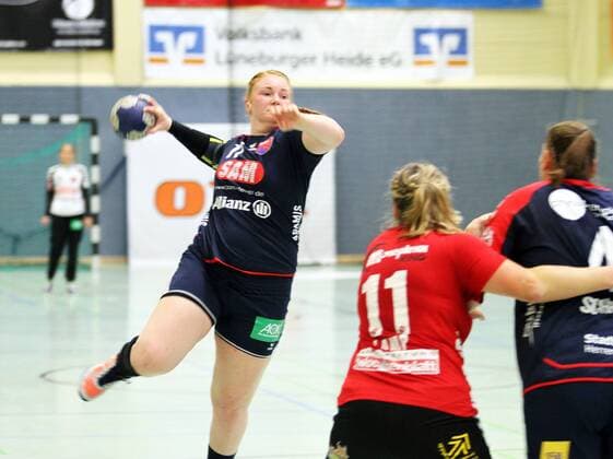 Kerstin Foth Herrenberg at goal throw GER HL Buchholz 08 Rosengarten SG H2Ku Herrenberg 2 League Women Handball Buchholz Copyright: xEIBNER Cebulokx EP_EER