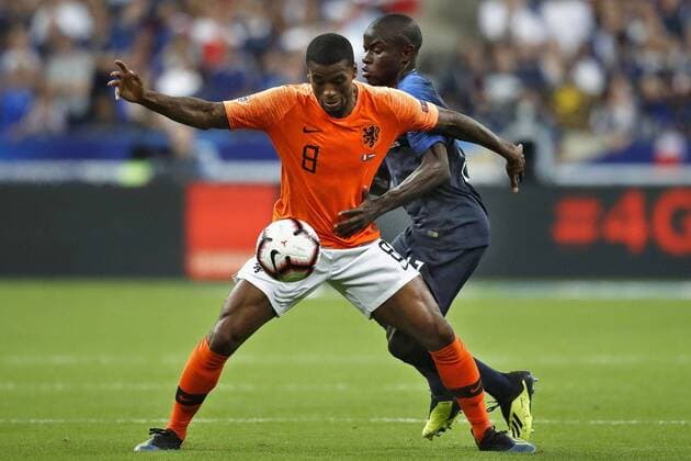 Sport Bilder des Tages Fußball, Nations League, Frankreich - Niederlande SAINT DENIS, 09-09-2018, Stadium Stade France , football, season 2018 2019, Nations Cup. Netherlands player Georginio Wijnaldum (L) and France player Ngolo Kante (R) during the game France - Netherlands . France - Netherlands  x2457215x
