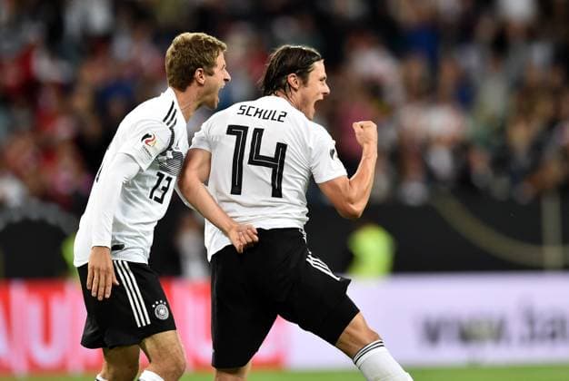 Soccer International match Germany Peru on 09 09 2018 in the Wirsol Rhein Neckar Arena in Sinsheim Torjubel zum 2 1 by Nico Schulz Germany right Thomas Müller Germany links DFB regulations prohibit any use of images as image sequences and or quasi video xTTx
