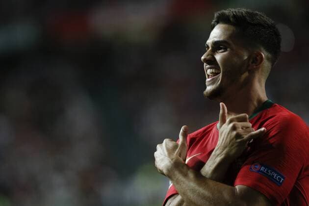 Sport Bilder des Tages September 10, 2018 - Lisbon, Portugal - Andre Silva of Portugal and Sevilla celebrates his goal during the UEFA Nations League A group football match between Portugal and Italy, in Lisbon, on September 10, 2018. Portugal v Italy - UEFA Nations League A  - ZUMAn230 20180910_zaa_n230_339 Copyright: xCarlosxPalmax