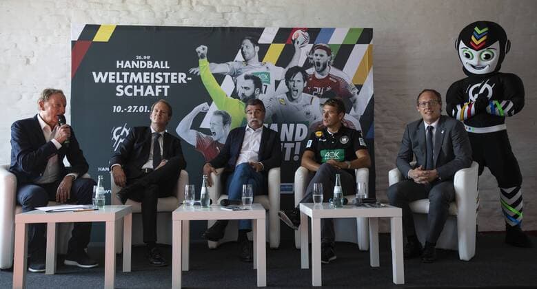 Press Conference Handball World Cup 2019 Sport and Olympic Museum Cologne Date 11 09 2018 From left Wolf Dieter Poschmann Arena boss Stefan holes Heiner Brand National coach Christian Prokop DHB chairman Mark Schober