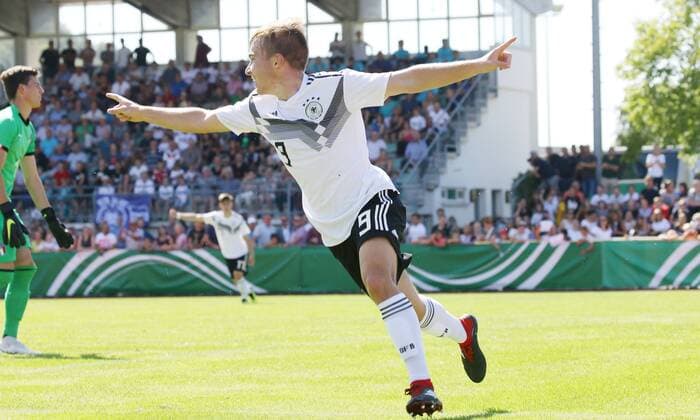 BAU football international match U 17 Germany vs Italy rejoicing Lars Kehl GER after his goal to 1 0 DFB regulations prohibit any use of photographs as image sequences and or quasi video