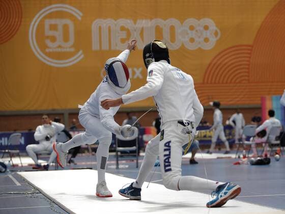 French Valentin Prades (L) competes with Italian Nicola Benedetti (R) in the men s individual fencing event during the Modern Penthatlon World Championships, in Mexico City, Mexico, 11 September 2018. Modern Penthatlon World Championships in Mexico !ACHTUNG: NUR REDAKTIONELLE NUTZUNG!  Copyright: xJosexMendezx MEX09 20180911-636722961134775028