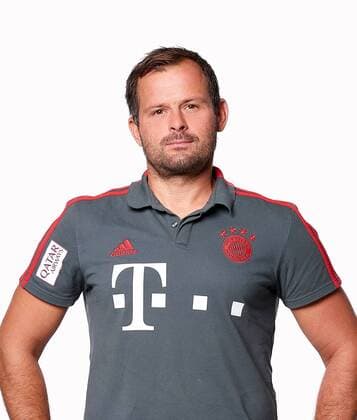 FOOTBALL 1 BUNDESLIGA SEASON 2018 2019 11 09 2018 Photo opportunity FC Bayern Muenchen Goalkeeping coach Toni Tapalovic Muenchen