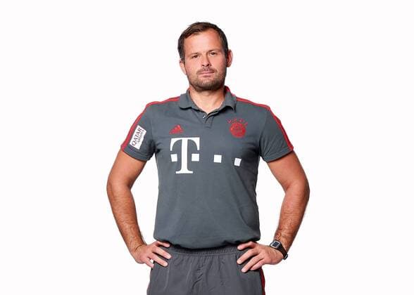 FOOTBALL 1 BUNDESLIGA SEASON 2018 2019 11 09 2018 Photo opportunity FC Bayern Muenchen Goalkeeping coach Toni Tapalovic Muenchen