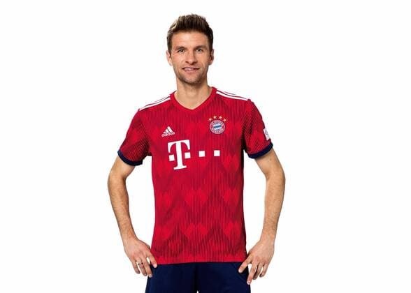 FOOTBALL 1 BUNDESLIGA SEASON 2018 2019 11 09 2018 Photo opportunity FC Bayern Muenchen Thomas Mueller Muenchen