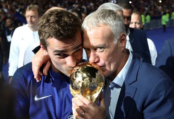 September 8, 2018 - Paris, 93, France - Didier Deschamps, Antoine Griezmann of France celebrate with the World Cup Trophy after the UEFA Nations League A group official match between France and Netherlands at Stade de France on September 9, 2018 in Paris, France. This is the first match of the French football team at the Stade de France since their victory in the final of the World Cup in Russia. France Players Celebrate With The World Cup Trophy  - ZUMAn230 20180908_zaa_n230_1518 Copyright: xMehdixTaamallahx