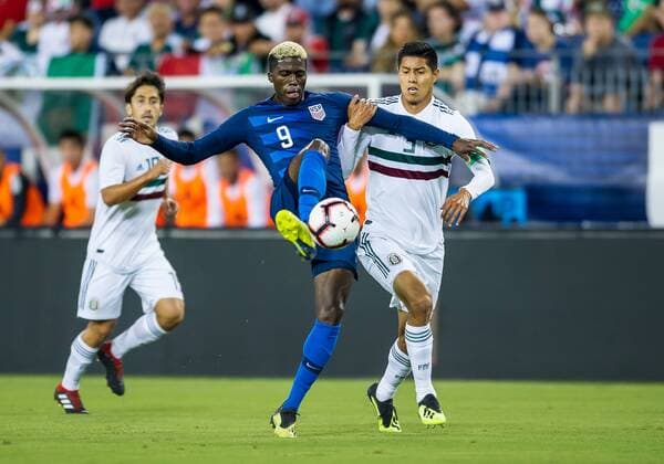 NASHVILLE, TN - SEPTEMBER 11: United States forward Gyasi Zardes (9) being defended by Mexico defender Hugo Ayala (3) during a match between the United States and Mexico on September 11, 2018, at Nissan Stadium in Nashville, TN. (Photo by Bryan Lynn Icon Sportswire) SOCCER: SEP 11 Mexico v USA Icon180911009 EDITORIAL USE ONLY