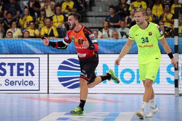 Jannik Kohlbacher RNL 80 celebrates a goal Jubilee Torjubel Goalkeeping celebrate the goal goal celebration Cheering over the goal optimistic Action Action Cut Out Full Body Single Shot Handball Champions League Rhein Neckar Löwen Barca Lassa xozx