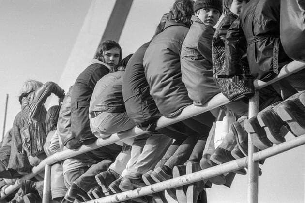 SG Dynamo Dresden Wismut Aue Soccer DDROberliga Season 1974 1975 08 03 1975 SG Dynamo DresdenWismut Aue Rudolf Harbig Stadium Dresden Dynamos Fans Dresden Saxony Germany