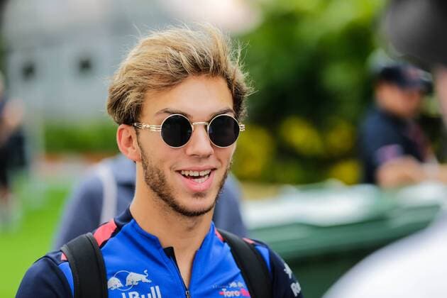13th September 2018, Marina Bay Street Circuit, Singapore; Formula One Grand Prix of Singapore, driver arrivals and press conference PK Pressekonferenz Red Bull Toro Rosso Honda driver Pierre Gasly  ActionPlus12061868 StephenxBlackberry