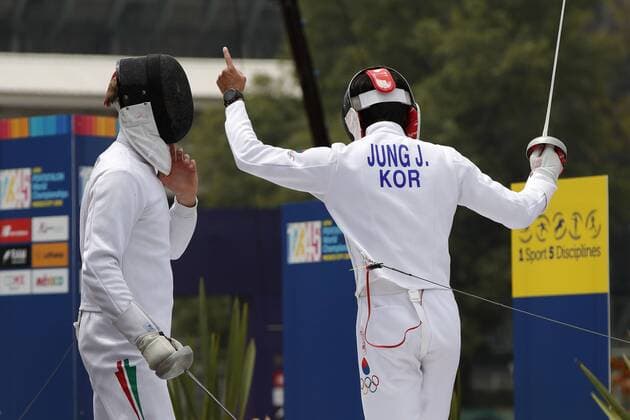 Korean Jin Hwa Jung (R) and Hungarian Bence Demeter particpate in the individual men s fencing final during the World Modern pentathlon moderner Fünfkampf Championships, in Mexico City, Mexico, 13 September 2018. World Modern Pentathlon Championships in Mexico !ACHTUNG: NUR REDAKTIONELLE NUTZUNG!  Copyright: xJosexMendezx MEX16 20180913-636724743569782333