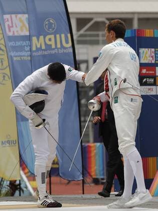 Mexican Alvaro Sandoval (L) and Ukranian Pavlo Tymoshchenko particpate in the individual men s fencing final during the World Modern pentathlon moderner Fünfkampf Championships, in Mexico City, Mexico, 13 September 2018. World Modern Pentathlon Championships in Mexico !ACHTUNG: NUR REDAKTIONELLE NUTZUNG!  Copyright: xJosexMendezx MEX20 20180913-636724745409158277