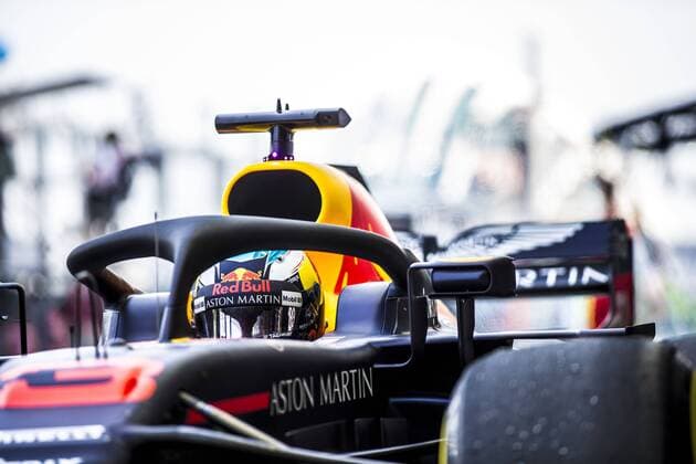 Motorsports: FIA Formula One World Championship WM Weltmeisterschaft 2018, Grand Prix of Singapore, 3 Daniel Ricciardo (AUS, Aston Martin Red Bull Racing), Singapore Singapore