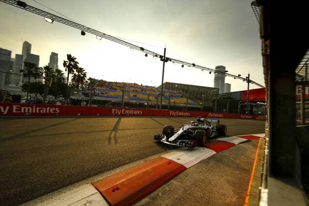 Motorsports: FIA Formula One World Championship WM Weltmeisterschaft 2018, Grand Prix of Singapore, 44 Lewis Hamilton (GBR, Mercedes AMG Petronas Motorsport), Singapore Singapore