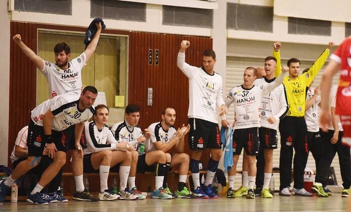 14 09 2018 xpsx Handball 3 Liga HSG Hanau HSG Rodgau Nieder Roden v 1 jubel hanau Hanau Hessen Germany DEU