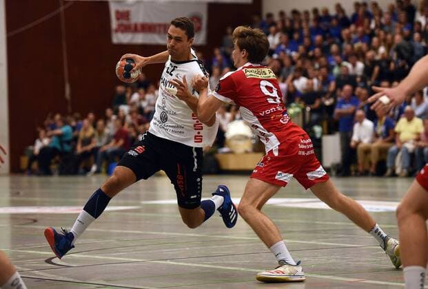 14 09 2018 xpsx Handball 3 Liga HSG Hanau HSG Rodgau Nieder Roden v Yaron Pillmann Hanau Johannes von der Au Rodgau Hanau Hessen Germany DEU