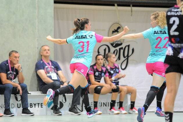 Kelly Vollebregt TusSies Metzingen 31 rejoicing in the Oeschhoelle TusSies Metzingen Women EHF Cup Round 1 14 09 2018 Photo TBaur Eibner TusSies Metzingen vs. HZRK Grude Metzingen Copyright: xEIBNER TobiasxBaurx EP_TBR
