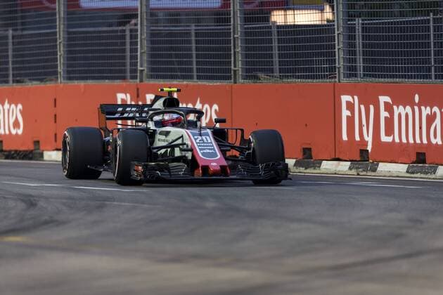 15th September 2018, Marina Bay Street Circuit, Singapore; Formula One Grand Prix of Singapore, Qualification; Haas driver Kevin Magnussen  ActionPlus12062397 StephenxBlackberry