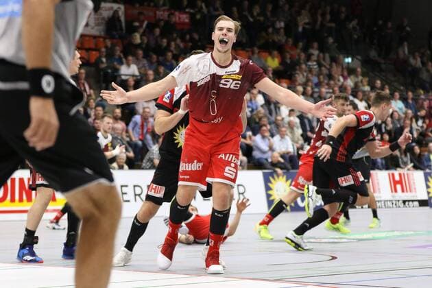 Tim Zechel TUSEM Essen 96 in Rage TuS N Luebbecke vs TUSEM Essen Handball 2 Bundesliga 15 09 2018 TuS N Luebbecke vs TUSEM Essen Handball 2 Bundesliga 15 09 2018 Luebbecke Copyright: xEIBNER JanxStrohdiekx EP_JSK