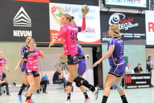 Julia Behnke TusSies Metzingen 93 TusSies Metzingen Women EHF Cup Round 1 15 09 2018 Photo TBaur Eibner TusSies Metzingen vs. HZRK Grude Metzingen Copyright: xEIBNER TobiasxBaurx EP_TBR