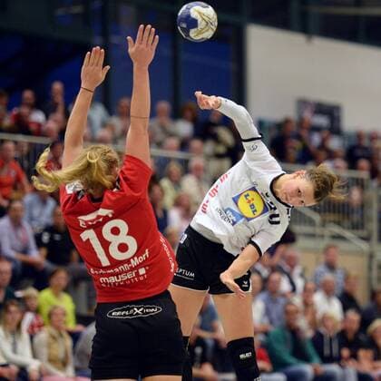 HSV Bad Wildungen Vipers Handball 1 Bundesliga Women HSG Bad Wildungen Vipers vs Neckarsulmer Sport Union 15 09 2018 Handball 1 Bundesliga Women HSG Bad Wildungen Vipers vs Neckarsulmer Sport Union 15 09 2018 Bad Wildungen Copyright: xEIBNER RolandxSippelx EP_RSL