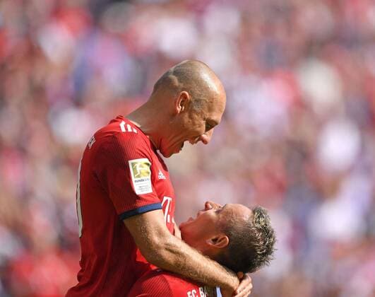 15 09 2018 Soccer 1 Bundesliga 2018 2019 3 Matchday Bayern Munich Bayer Leverkusen at Allianz Arena Munich Torjubel Arjen Robben Bayern Munich with Rafinha Bayern Munich DFB and DFL regulations prohibit any use of images as image sequences and or quasi video
