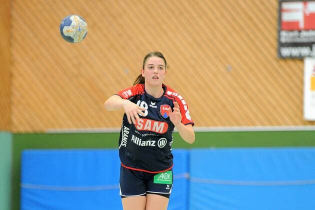 Lea Neubrander SG H2Ku Herrenberg Kuties 18 SG H2Ku Herrenberg Handball League Stage 16 08 2018 Photo TBaur Eibner SG H2Ku Herrenberg Kuties VS BSV Sachsen Zwickau Herrenberg Copyright: xToBaurx EibnerxPressefotox EP_TB