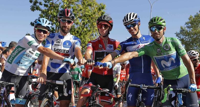 Sport Themen der Woche KW37 Colombian Miguel Ángel López, Belgian Thomas de Gendt, British Simon Yates and Spanish Enric Mas and Alejandro Valverde, poses during the 2018 La Vuelta cycling race in Madrid, Spain, 16 September 2018. La Vuelta 2018 - 21st stage !ACHTUNG: NUR REDAKTIONELLE NUTZUNG!  Copyright: xMANUELxBRUQUEx VUE01 20180916-636727378514272719