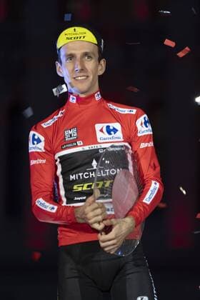 September 16, 2018 - Madrid, Spain - Mitchelton-Scott s British cyclist Simon Philip Yates celebrates on the podium after winning the 73rd edition of La Vuelta Tour of Spain cycling race in Madrid on September 16, 2018. - Simon Yates stepped out of the shadows of British cycling giants Sky to secure his maiden Grand Tour triumph at the Tour of Spain for his Mitchelton team. 73rd Tour of Spain 2018  - ZUMAn230 20180916_zaa_n230_717 Copyright: xOscarxGonzalezx