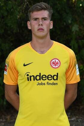 17 09 2018 xjhx Football 1 Bundesliga Eintracht Frankfurt Photo Call 2018 19 1 BL Portrait Date 2018 2019 emspor v 1 Tobias Stirl Eintracht Frankfurt DFL DFB REGULATIONS PROHIBIT ANY USE OF PHOTOGRAPHS as IMAGE SEQUENCES and or QUASI VIDEO Frankfurt am Main