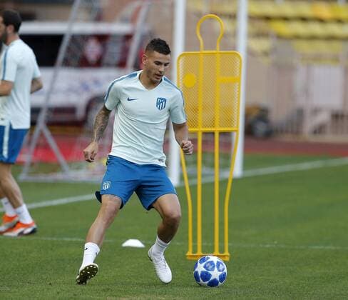 Entrenamiento del Atletico en Monaco antes del partido de Liga de Campeones. En la imagen, Lucas Hernandez. Atletico training session in Monaco before Champions League match. In this picture, Lucas Hernandez. 