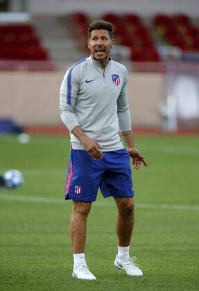Entrenamiento del Atletico en Monaco antes del partido de Liga de Campeones. En la imagen, Simeone. Atletico training session in Monaco before Champions League match. In this picture Simeone. 