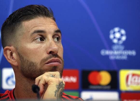 Sport Bilder des Tages Real Madrid s captain and defender, Sergio Ramos, during a press conference PK Pressekonferenz held at the end of a team s training session at Valdebebas city in Madrid, Spain, 18 September 2018. Real Madrid will be facing Roma in a Champions League match next 19 September 2018. Press conference !ACHTUNG: NUR REDAKTIONELLE NUTZUNG!  Copyright: xBALLESTEROSx GRAF5381 20180918-636728758356493773