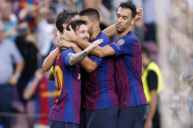 (l-r) Lionel Messi of FC Barcelona Barca Sergi Roberto of FC Barcelona, Luis Suarez of FC Barcelona, Sergio Busquets of FC Barcelona during the UEFA Champions League group B match between FC Barcelona and PSV Eindhoven at the Camp Nou stadium on September 18, 2018 in Barcelona, Spain. UEFA Champions League 2018 2019 xVIxVIxImagesx xMauricexvanxSteenxIVx 12162277
