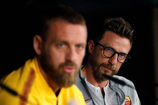 AS Roma s head coach Eusebio Di Francesco (R) and midfielder Daniele De Rossi (L) deliver a press conference PK Pressekonferenz at the Santiago Bernabeu stadium, in Madrid, Spain, 18 September 2018. The Italian team will face Real Madrid tomorrow in the first round of the UEFA Champions League groups phase. AS Roma s press conference in Madrid !ACHTUNG: NUR REDAKTIONELLE NUTZUNG!  Copyright: xJuanJoxMartinx MAD03 20180918-636728976836947793