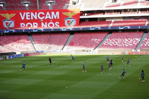 September 18, 2018 - Lisbon, Portugal - Bayern s team players attend a training session on the eve of the UEFA Champions League Group E football match SL Benfica vs Bayern Munich at the Luz stadium in Lisbon, Portugal on September 18, 2018. UEFA Champions League Group E - Bayern Munich s press conference PK Pressekonferenz and training session - ZUMAf123 20180918_zap_f123_010 Copyright: xPedroxFiuzax