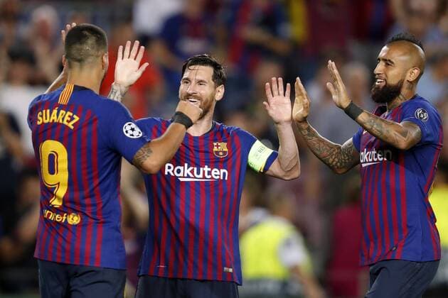 (l-r) Luis Suarez of FC Barcelona Barca Lionel Messi of FC Barcelona, Arturo Vidal of FC Barcelona during the UEFA Champions League group B match between FC Barcelona and PSV Eindhoven at the Camp Nou stadium on September 18, 2018 in Barcelona, Spain. UEFA Champions League 2018 2019 xVIxVIxImagesx xMauricexvanxSteenxIVx 12163097