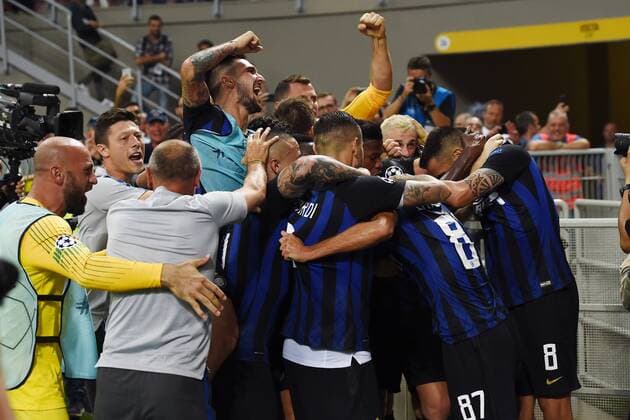 Fußball, CL, Inter Mailand - Tottenham Hotspur Db Milano 18 09 2018 - Champions League Inter-Tottenham foto Daniele Buffa Image nella foto: esultanza gol Matias Vecino 