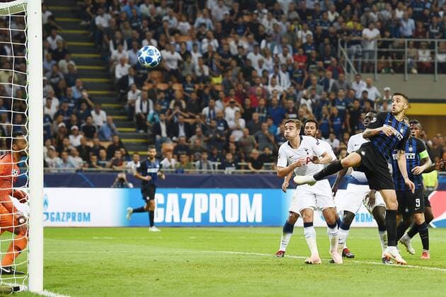 Fußball, CL, Inter Mailand - Tottenham Hotspur Db Milano 18 09 2018 - Champions League Inter-Tottenham foto Daniele Buffa Image nella foto: gol Matias Vecino 