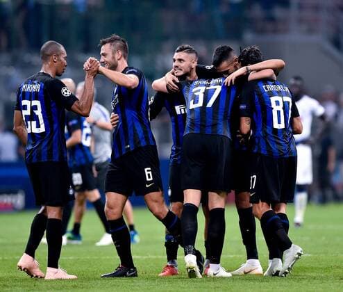Sport Bilder des Tages Fußball, CL, Inter Mailand - Tottenham Hotspur Players of Inter Milan celebrate the victory during the UEFA Champions League Group B match between Inter Milan and Tottenham Hotspur at Stadio San Siro, Milan, Italy on 18 September 2018. Copyright: xGiuseppexMaffiax 2101