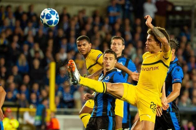 Bruegge Belgium 18 09 2018 UEFA Champions League 2018 19 Season Preliminary Round Group Stage Group A 1 Gameday Club Bruegge BV Borussia Dortmund Axel Witsel BVB in action DeFodi001