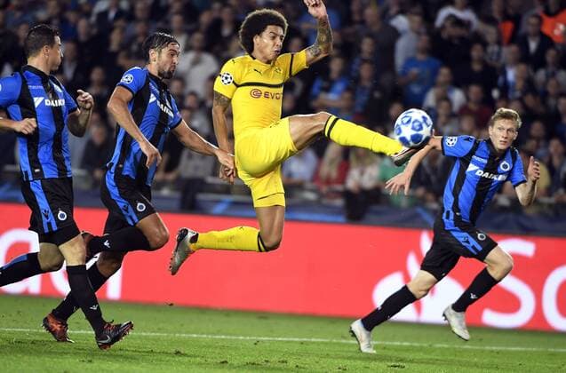 BRUGGE, BELGIUM - SEPTEMBER 18 : Axel Witsel midfielder of Borussia Dortmund and Benoit Poulain defender of Club Brugge pictured during a the UEFA Champions League Group A stage match between Club Brugge and Borussia Dortmund at the Jan Breydel stadium on September 18, 2018 in Brugge, Belgium , 18 09 2018 FOOTBALL : Club Brugge v Borussia Dortmund - UEFA Ligue des champions - 18 09 2018 PHOTONEWS PANORAMIC  775218906