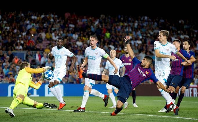 FC Barcelona Barca s Uruguayan striker Luis Suarez (4R) during the first UEFA Champions League group B match between FC Barcelona and PSV Eindhoven, at the Camp Nou stadium, in Barcelona, Catalonia, Spain, 18 September 2018. FC Barcelona vs. PSV Eindhoven !ACHTUNG: NUR REDAKTIONELLE NUTZUNG!  Copyright: xEnricxFontcubertax BCN30 20180918-636729054935511426