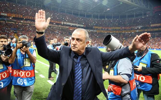 Sport Bilder des Tages Coach Fatih Terim of Galatasaray During the Champions league match between Galatasaray and Lokomotiv Moscow at Turk Telekom Stadium in Istanbul , Turkey on September 18 , 2018. 