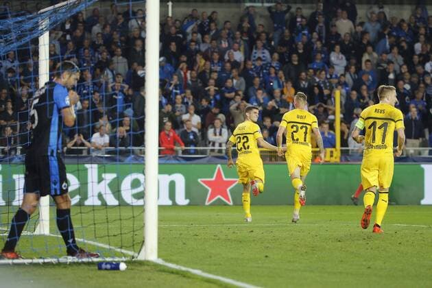 BRUGGE, BELGIUM - SEPTEMBER 18 : Ethan Horvath goalkeeper of Club Brugge celebrates scoring a goal pictured during the UEFA Champions League Group A stage match between Club Brugge and Borussia Dortmund at the Jan Breydel stadium on September 18, 2018 in Brugge, Belgium , 18 09 2018 FOOTBALL : Club Brugge v Borussia Dortmund - UEFA Ligue des champions - 18 09 2018 PHOTONEWS PANORAMIC  775218906